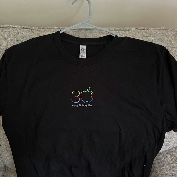 30th anniversary Apple tshirt - Picture 1 of 2